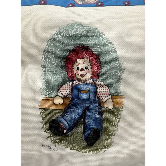 Handmade Raggedy Ann & Andy Tapestry & Quilted Pillow Set 16x16 - Picture 3 of 12